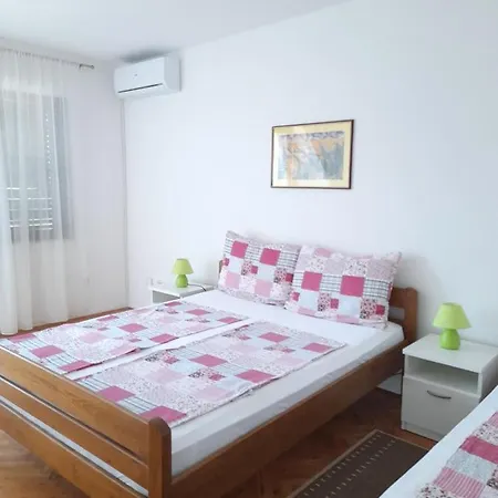 Apartmán Gotovina *