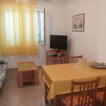 Appartement Gotovina Biograd Na Moru
